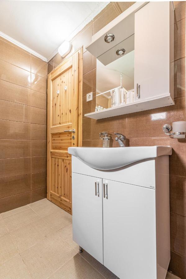 Holiday Village Ostrog Nikšić Екстериор снимка